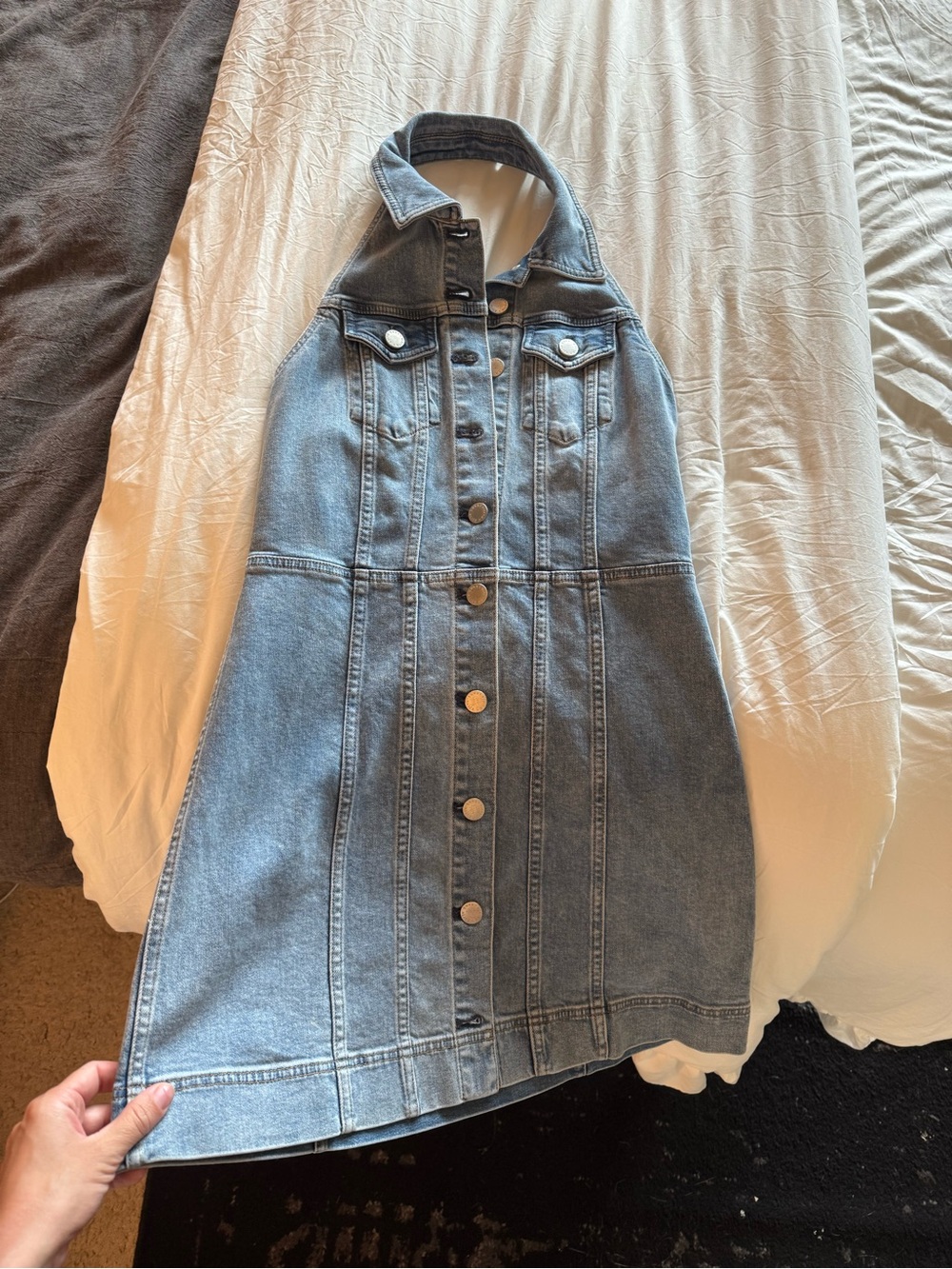 Alice + Olivia Light Blue Denim Jeans with Red Tag Detail